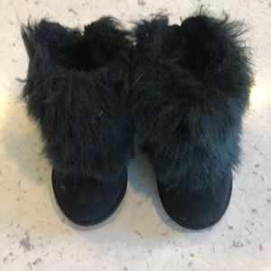 Toddler girls black fur boots with back zipper